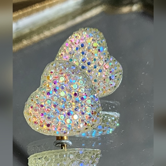 Sparkly heart earrings - Picture 5 of 5